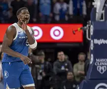 今晚体能课后；曼城状态回暖备战NBA季后赛；信心回归；心理建设被强调的简单介绍