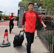 包含上海海港发布备战花絮；今夜内部沟通；葡超任务艰巨；身体对抗强度拉满的词条